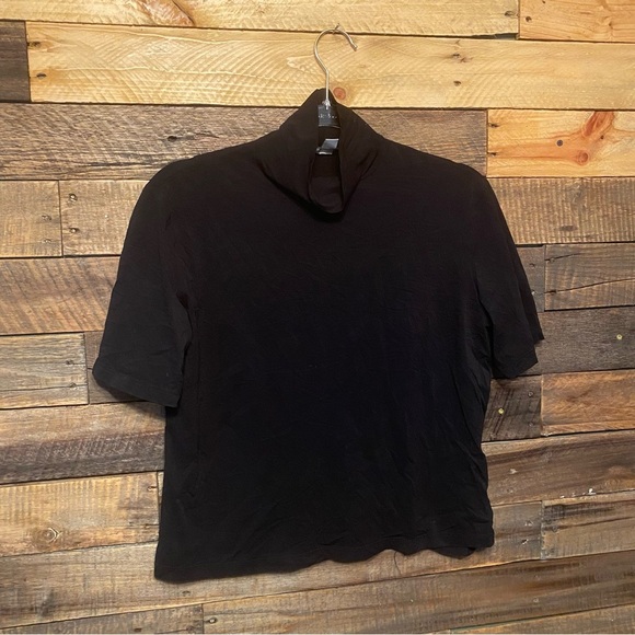 St John Sport Black Soft Stretch Mock Neck Short Sleeve Top - Picture 1 of 4